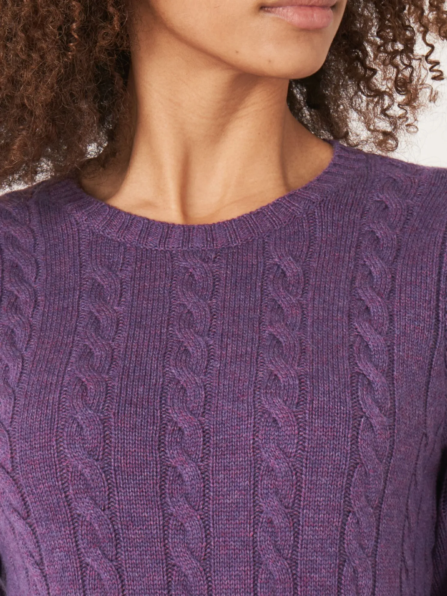 Korte, Gebreide Sweater Met Kabelpatroon Van Cashmeremix