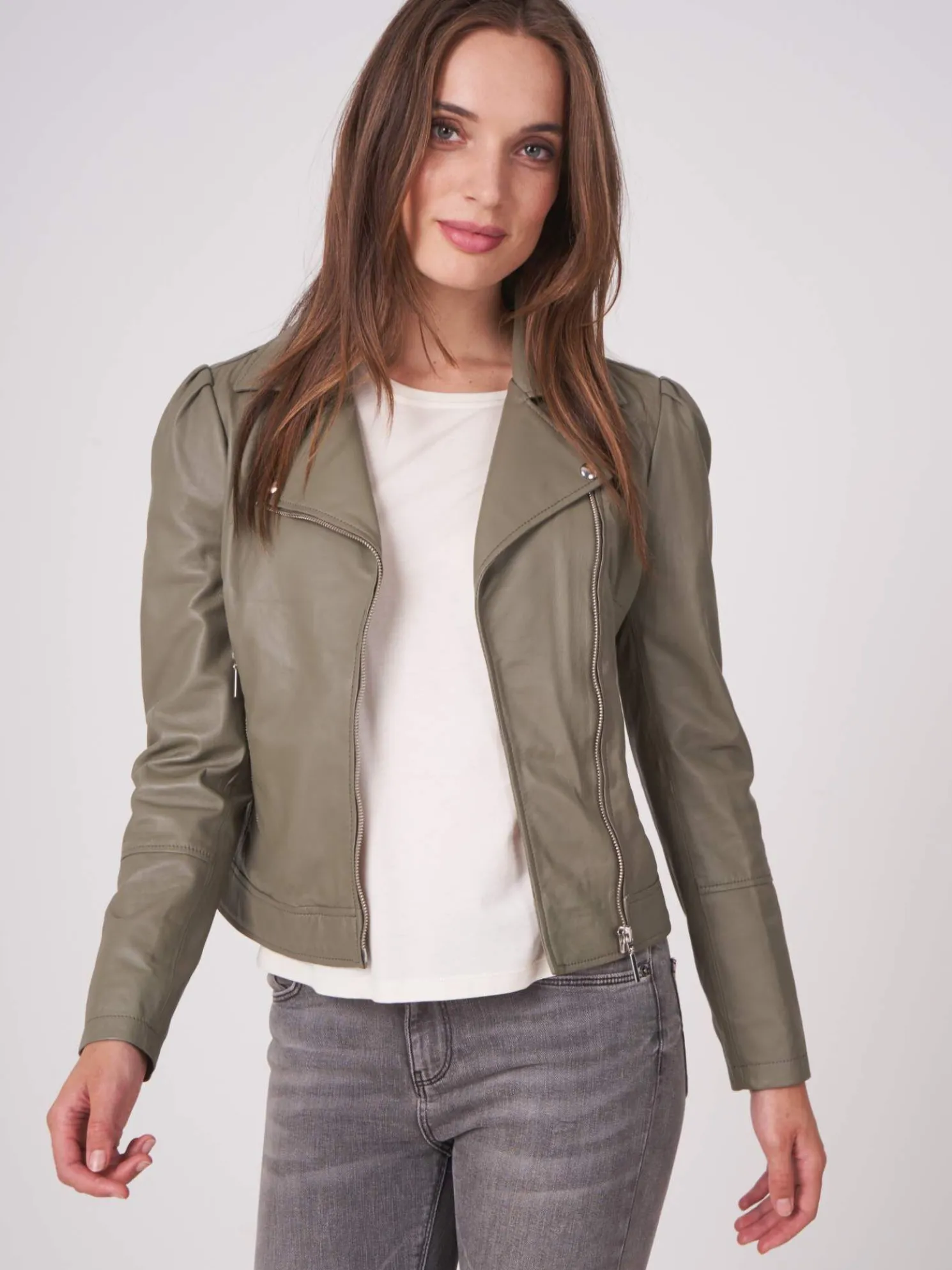 Leren Bikerjas Met Pofmouwen